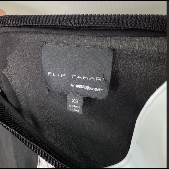 Elie Tahari NYC Graphic Mesh Long Sleeves Top - Picture 7 of 7